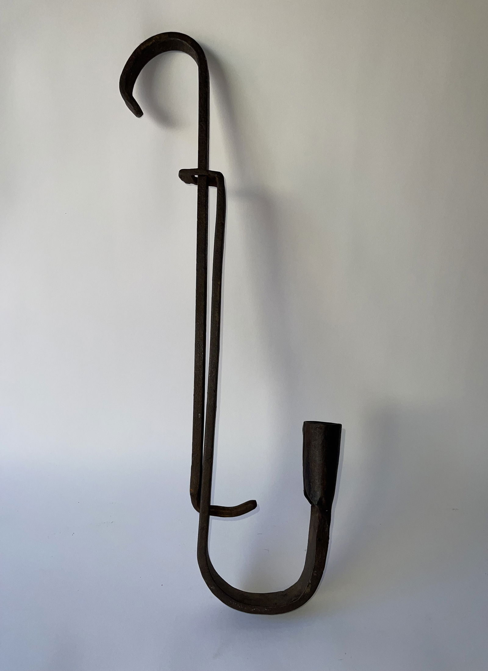 EARLY IRON BARN ADJUSTABLE CANDLE HOLDER (1 of 5)