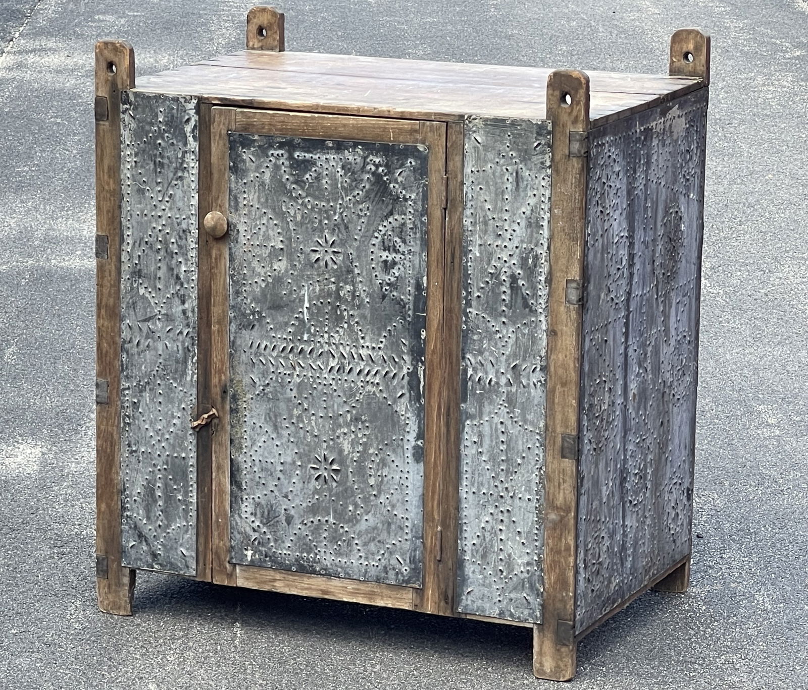 19TH C PIERCED TIN PIE SAFE (1 of 6)