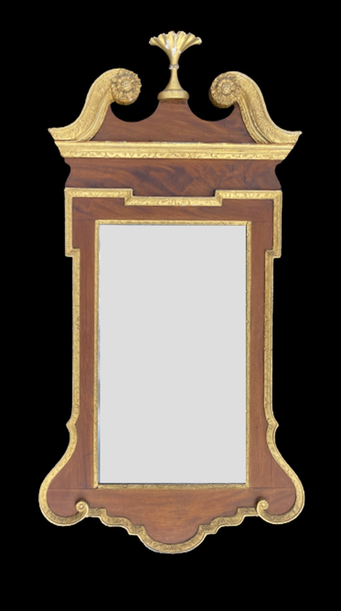 CHIPPENDALE CONSTITUTION MIRROR , CT 1760-1780 RARE FORM: CHIPPENDALE CONSTITUTION MIRROR , CT 1760-1780 RARE FORM