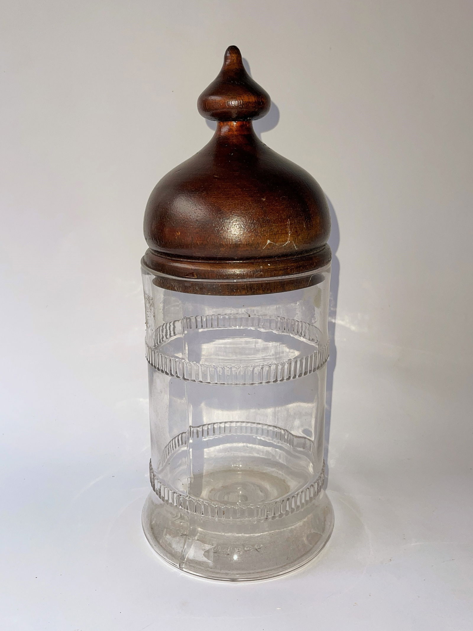 BLOWN GLASS SWEETMEATS JAR W/ VERY COOL DECORATIVE MAHOGANY COVER JAR 8" X 5" (1 of 5)