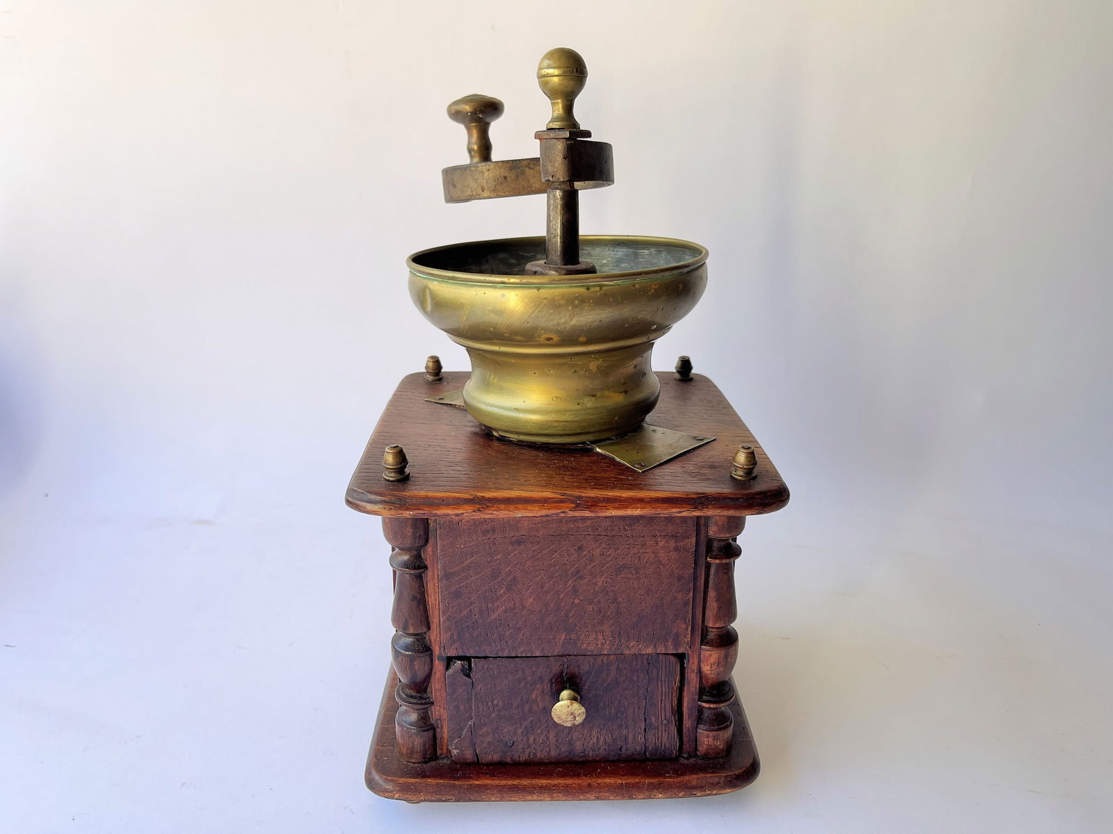 COFFEE GRINDER (1 of 5)