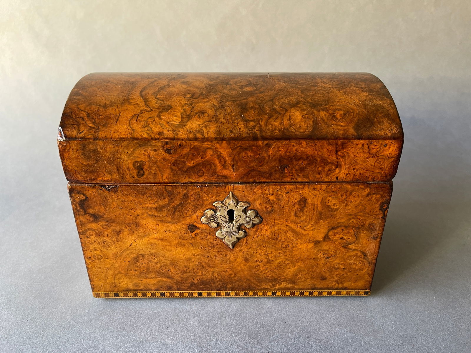 BURL WALNUT TEA CADDY (1 of 9)