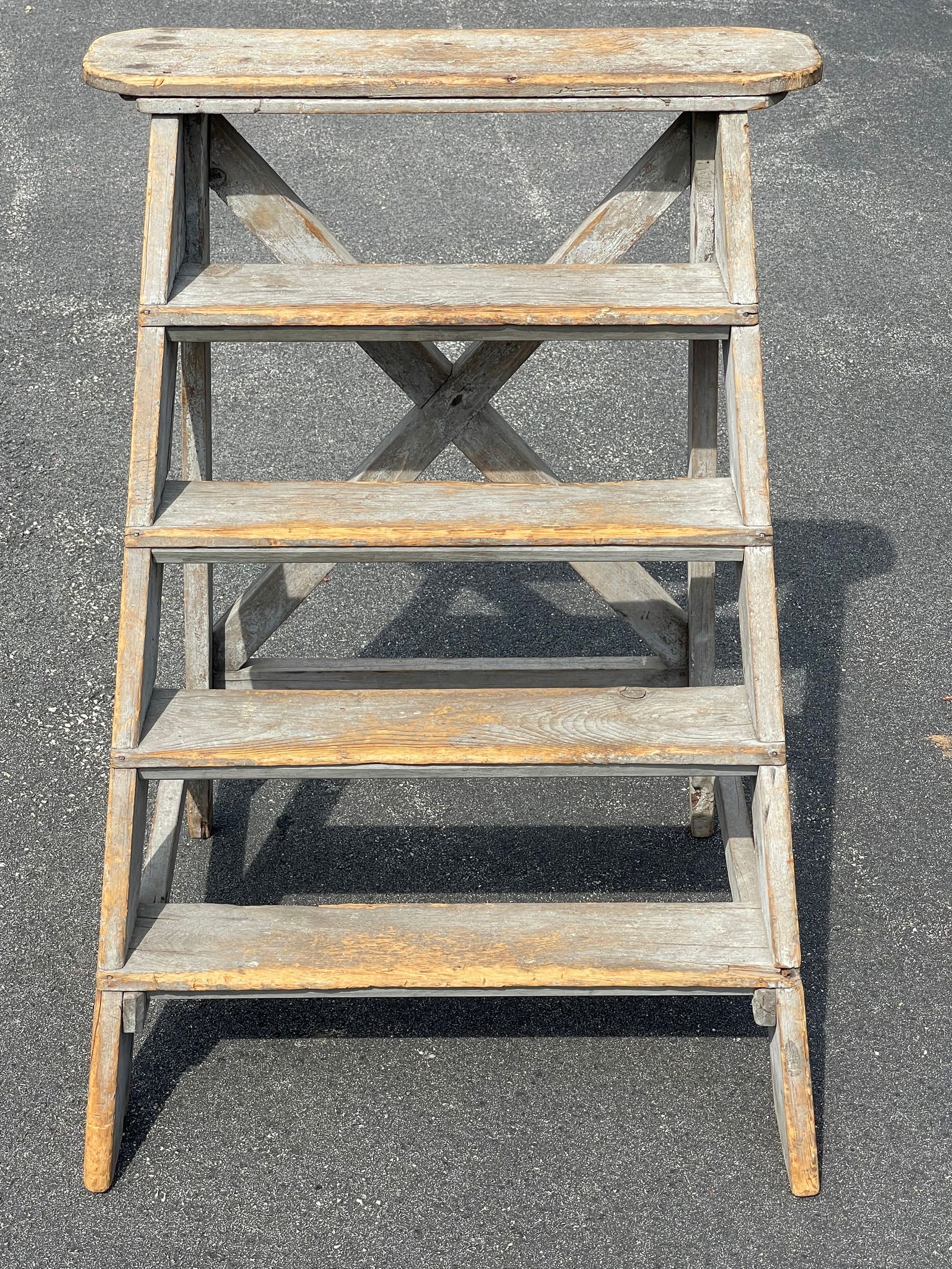 BLUE PAINTED PRIMITIVE STEPS (1 of 3)