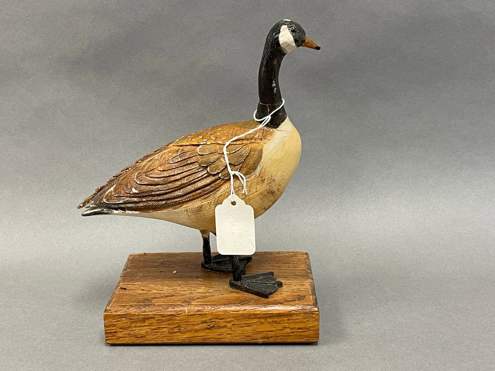 FOLK ART CARVED CANADIAN GOOSE: FOLK ART CARVED CANADIAN GOOSE, 9 X 9