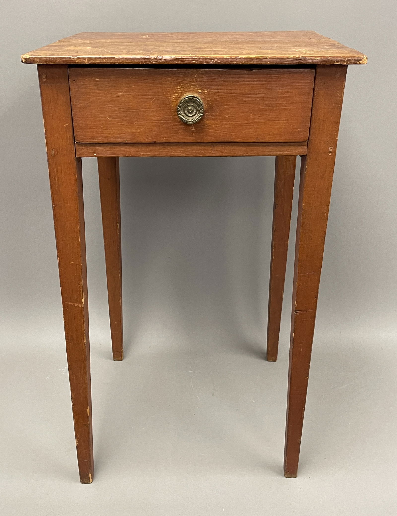 ONE DRAWER RD PAINTED HEPPLEWHITE STAND (1 of 3)