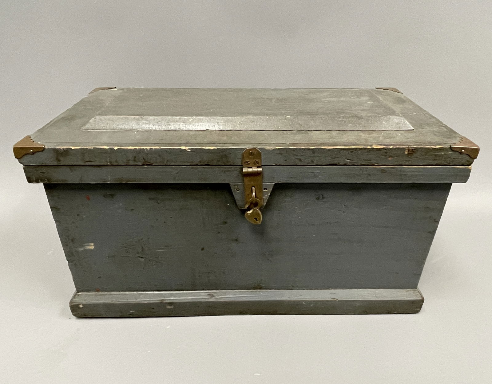DIMINUTIVE SEA CHEST FROM "SALOME, NEWBURYPORT, MA (1 of 5)