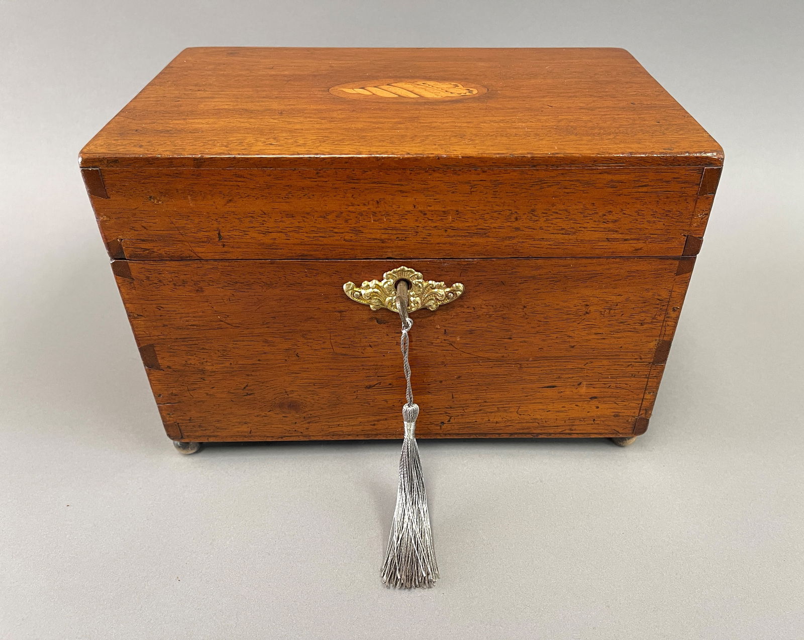 LARGE DOCUMENT BOX W/ MAHOGANY SHELL INLAY (1 of 4)