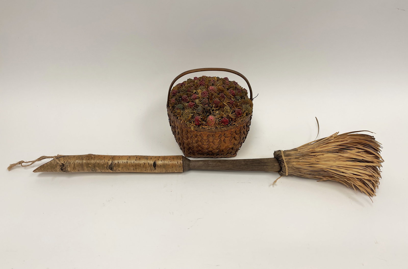1900C SHAVED BIRCH BROOM AND DORIS STAUBLE ARRANGEMENT (1 of 5)