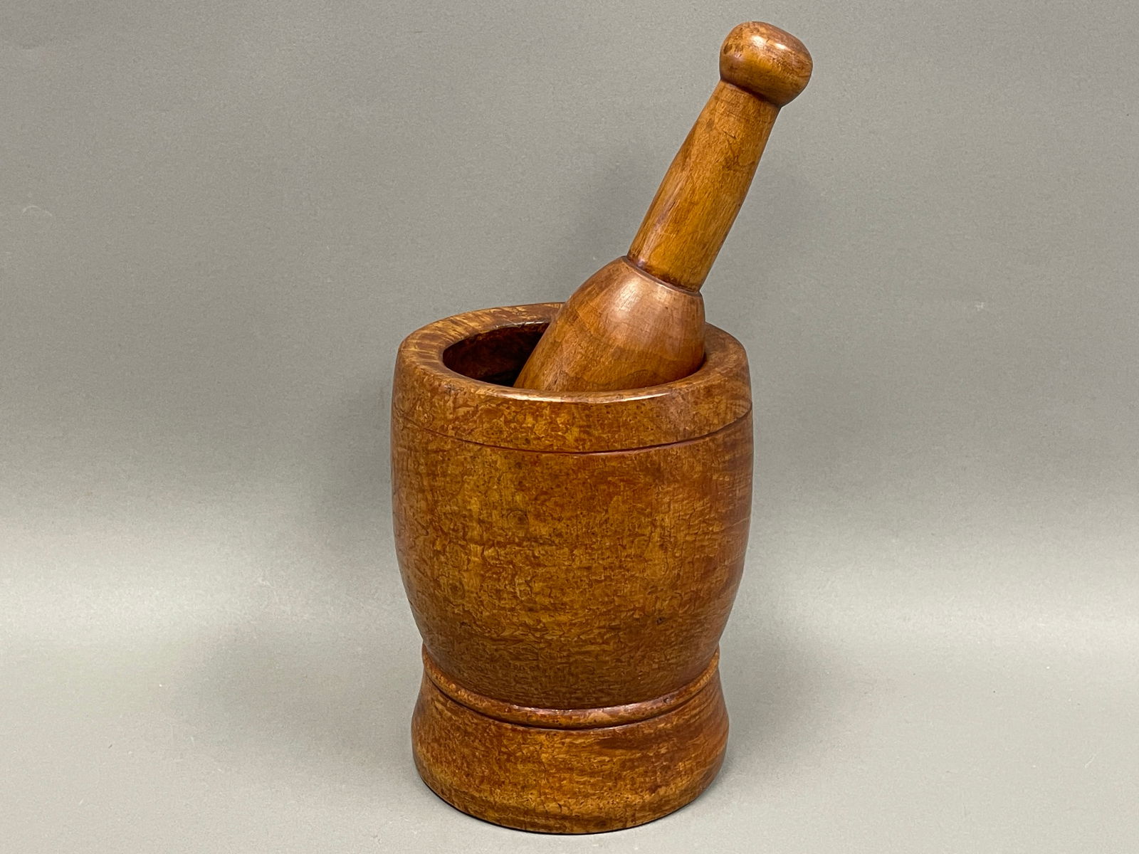 19TH C. PAINTED MORTAR AND PESTLE (1 of 6)