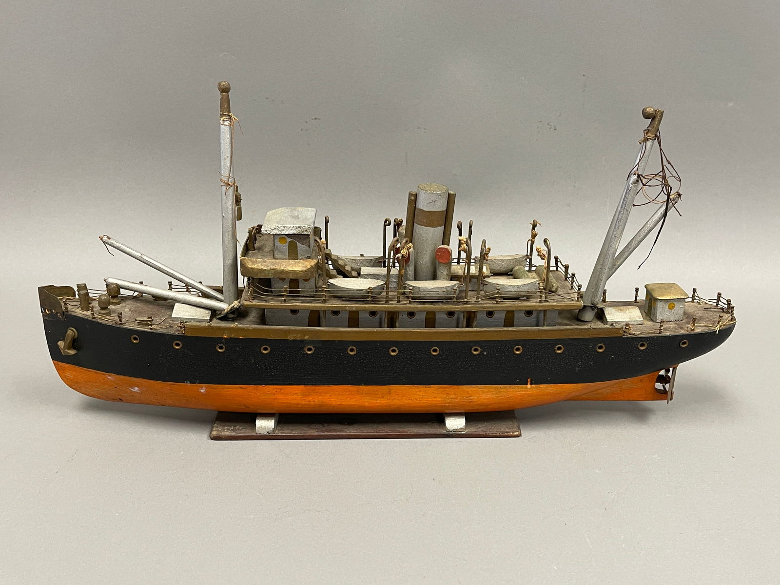 FOLKY POLYCHROMED MODEL OF A C. 1875 TRAMP STEAMER (1 of 5)