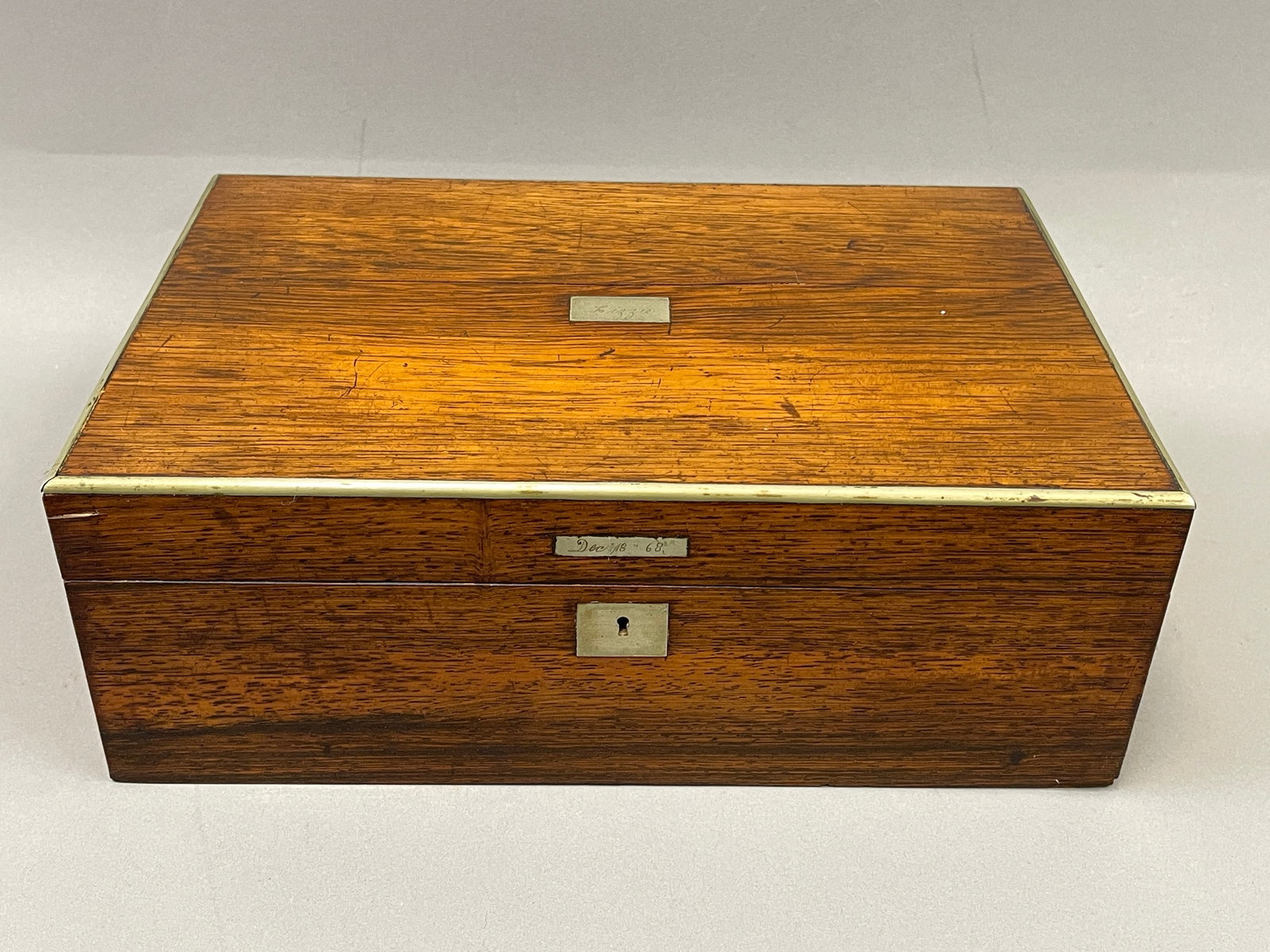 SEWING BOX: SEWING BOX 13" X 9" X 5"