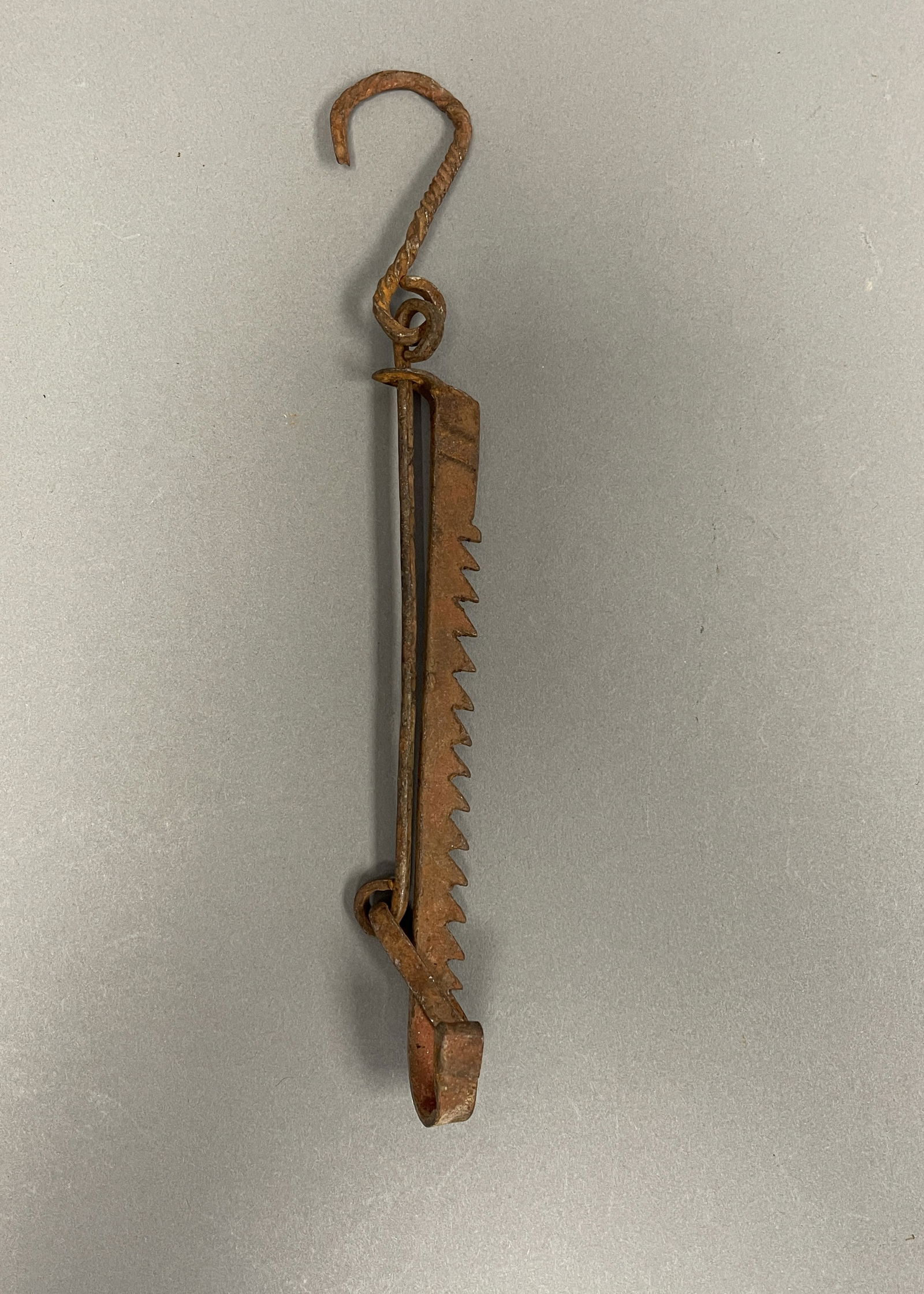 MINIATURE APPRENTICE MADE FIREPLACE TRAMMEL WHIMSY (1 of 4)