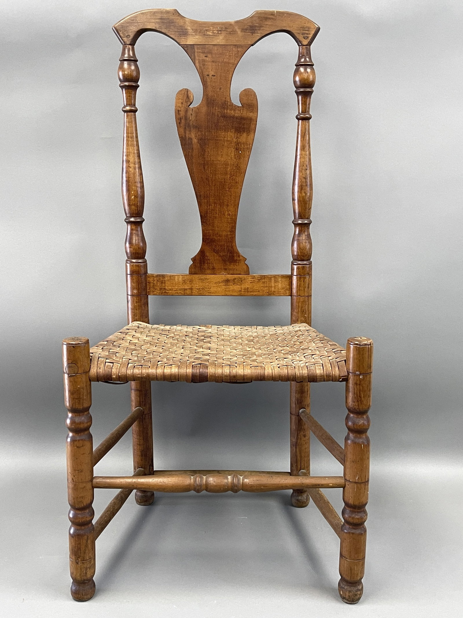 NEW LONDON COUNTY CT CHIPPENDALE SIDE CHAIR: NEW LONDON COUNTY CT CHIPPENDALE SIDE CHAIR IN OLD FINISH 40"X17"