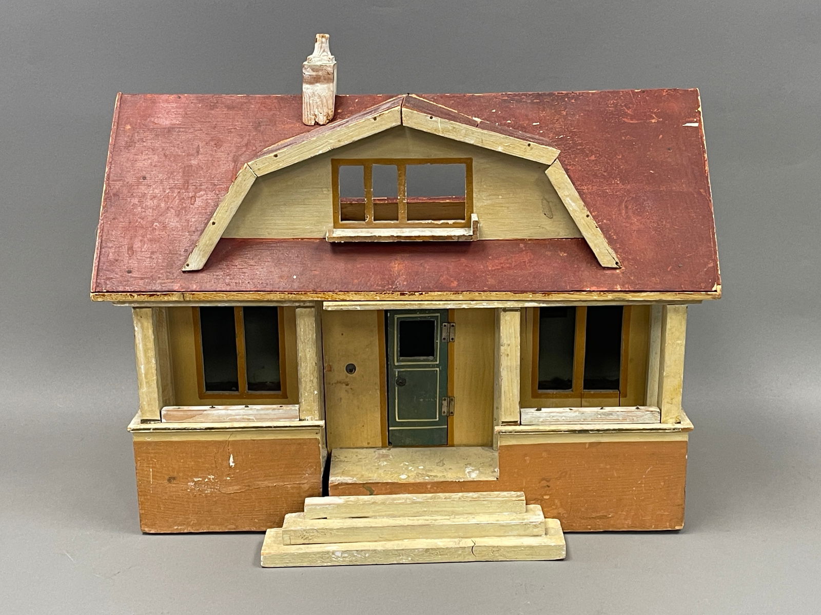 PAINTED FOLK ART DOLL HOUSE (1 of 4)