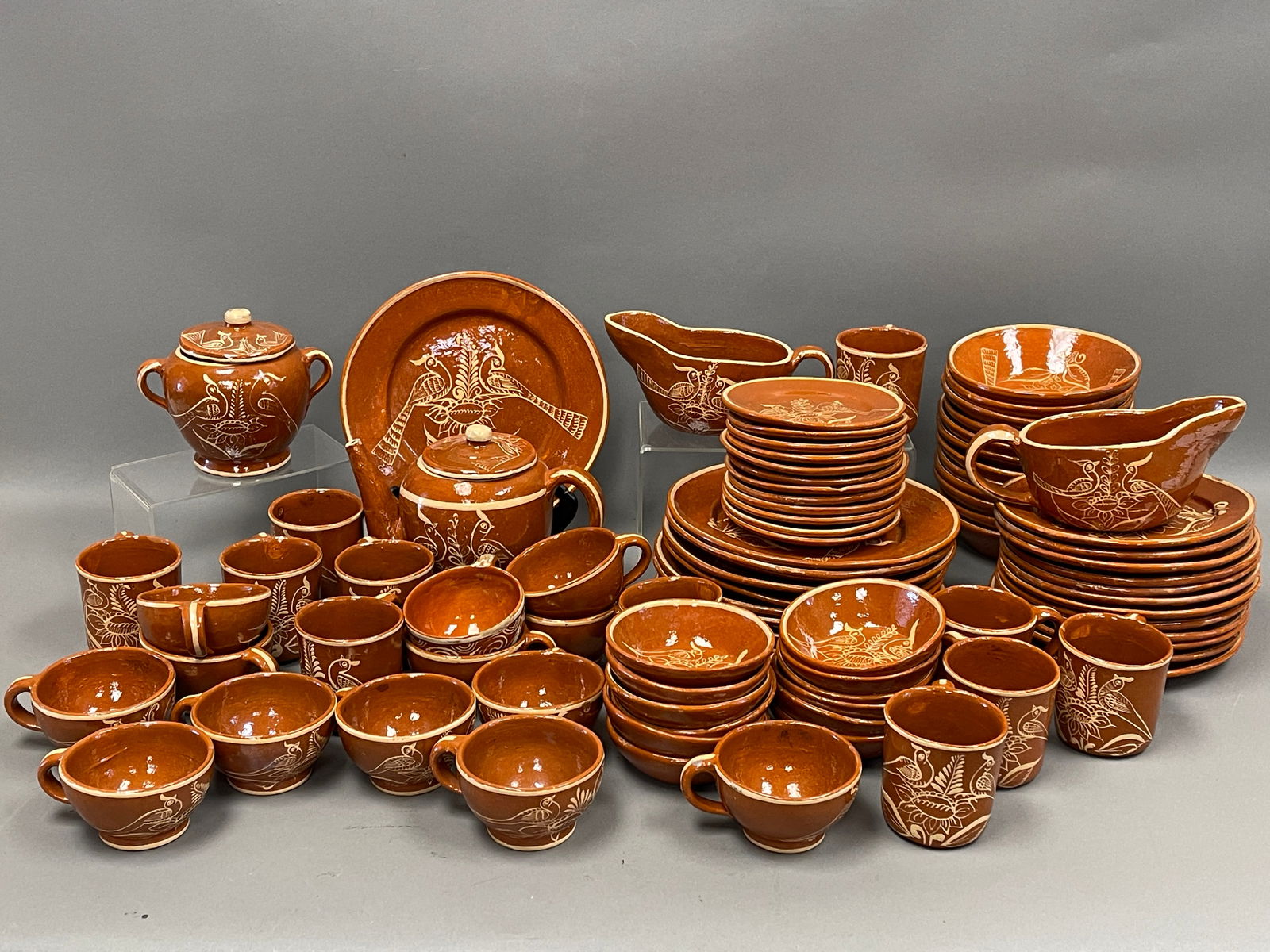 REDWARE DINNER SET FOLKY DESIGN: REDWARE DINNER SET FOLKY DESIGN 86"