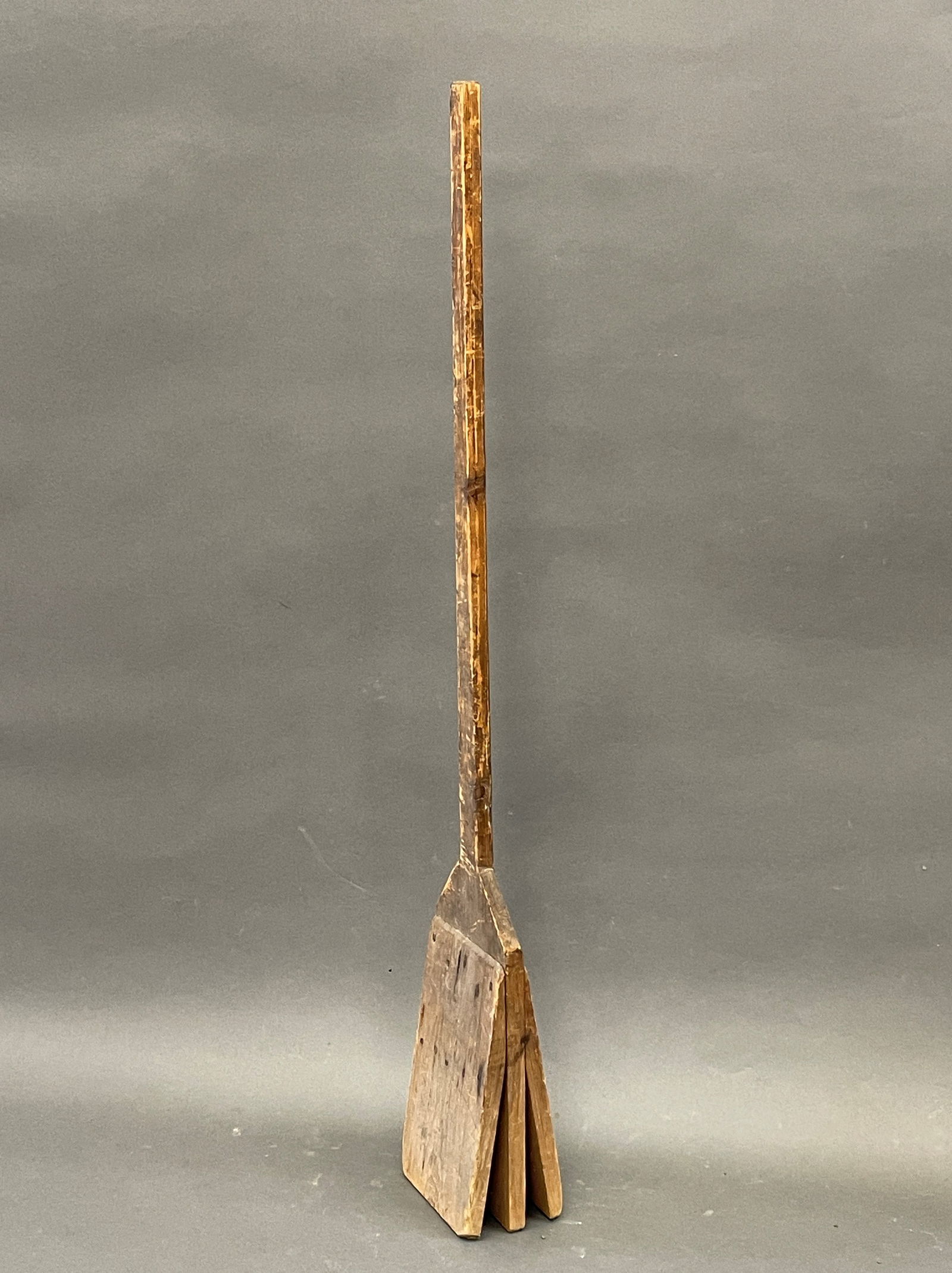 19TH C PRIMITIVE MADE LAUNDRY DASHER / AGITATOR (1 of 2)