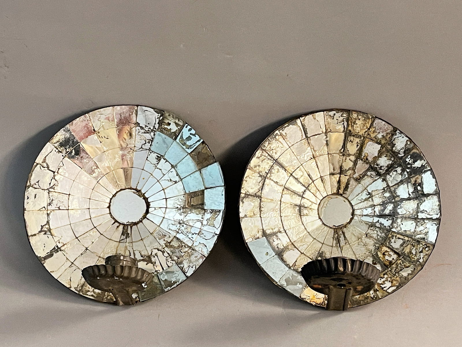 FINE PAIR OF 19TH C MIRROR BACK CANDLE SCONCES (1 of 4)