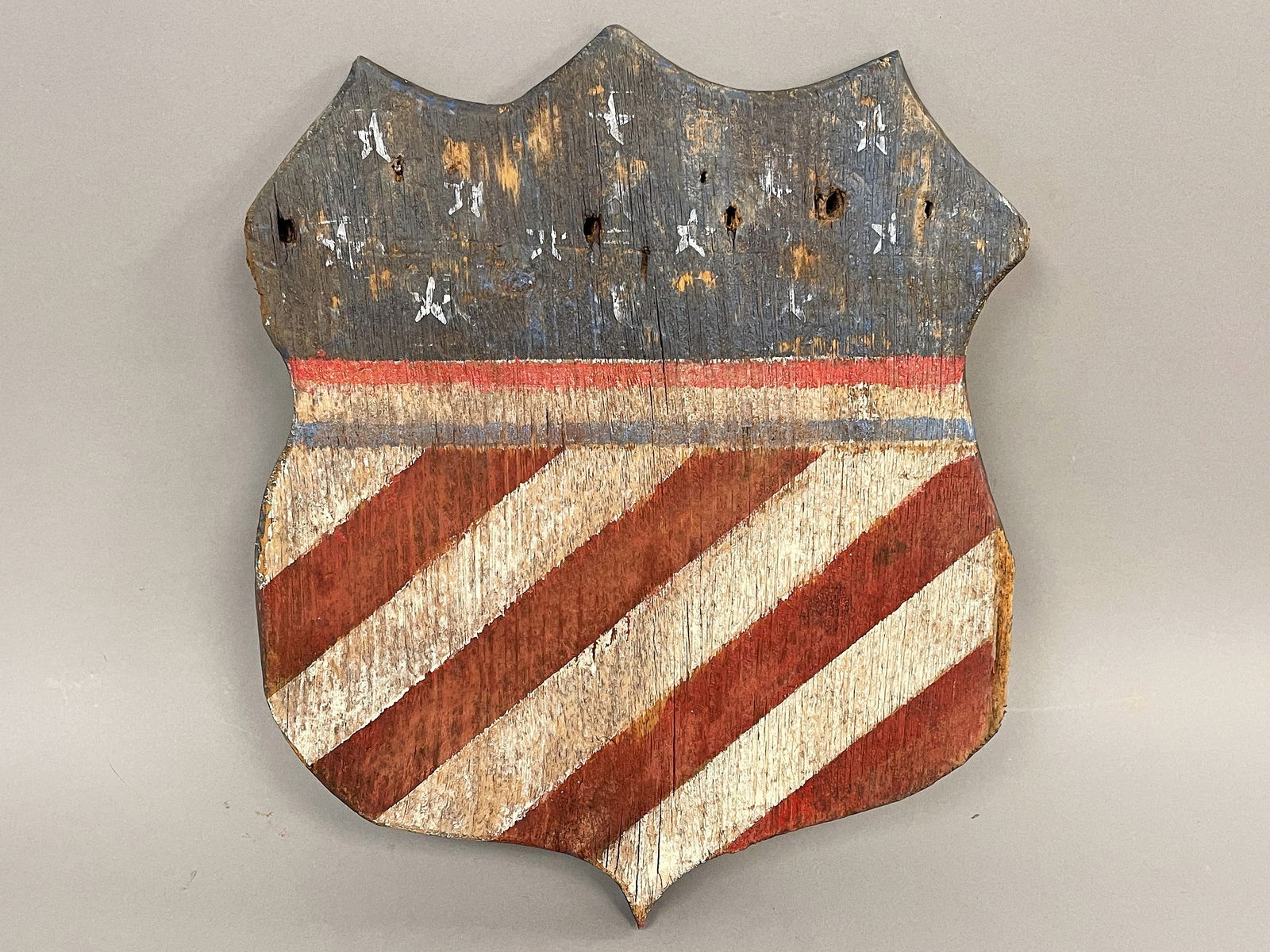 AMERICAN DECORATED SHIELD: AMERICAN DECORATED SHIELD 14" X 15"