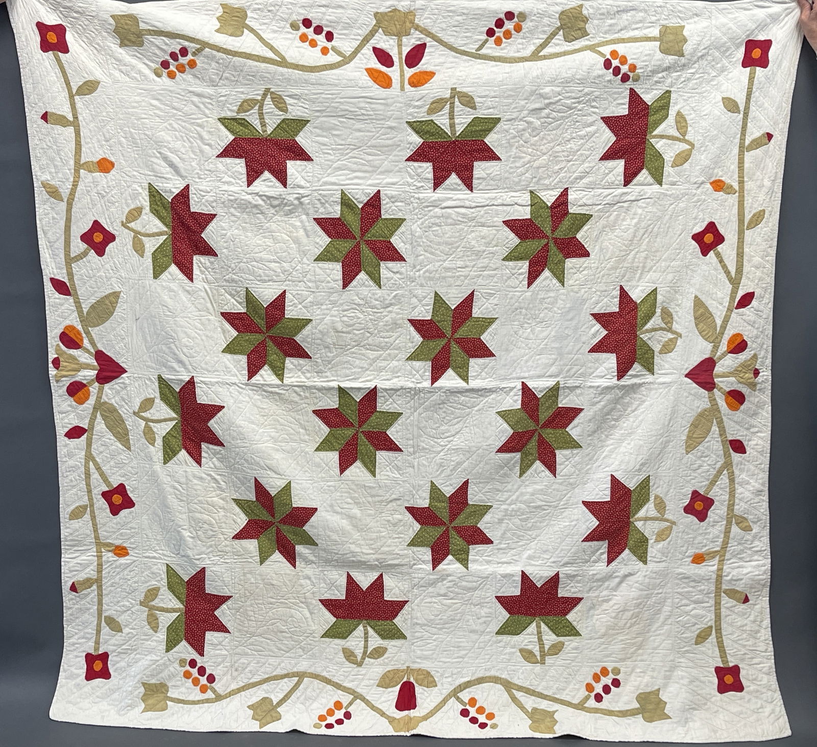 19TH C LEMOYNE STAR APPLIQUE QUILT TRAILING FLORAL BOARD (1 of 3)
