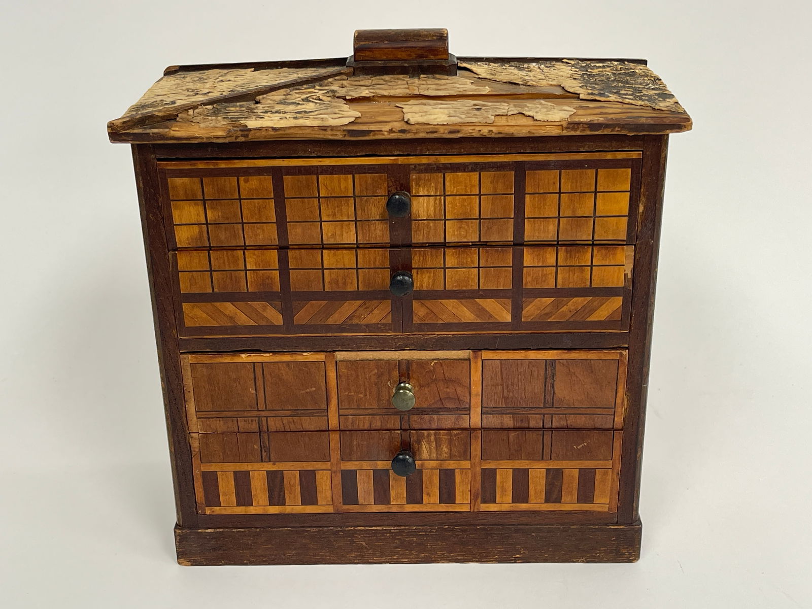 FOLK ART SPICE CHEST (1 of 5)