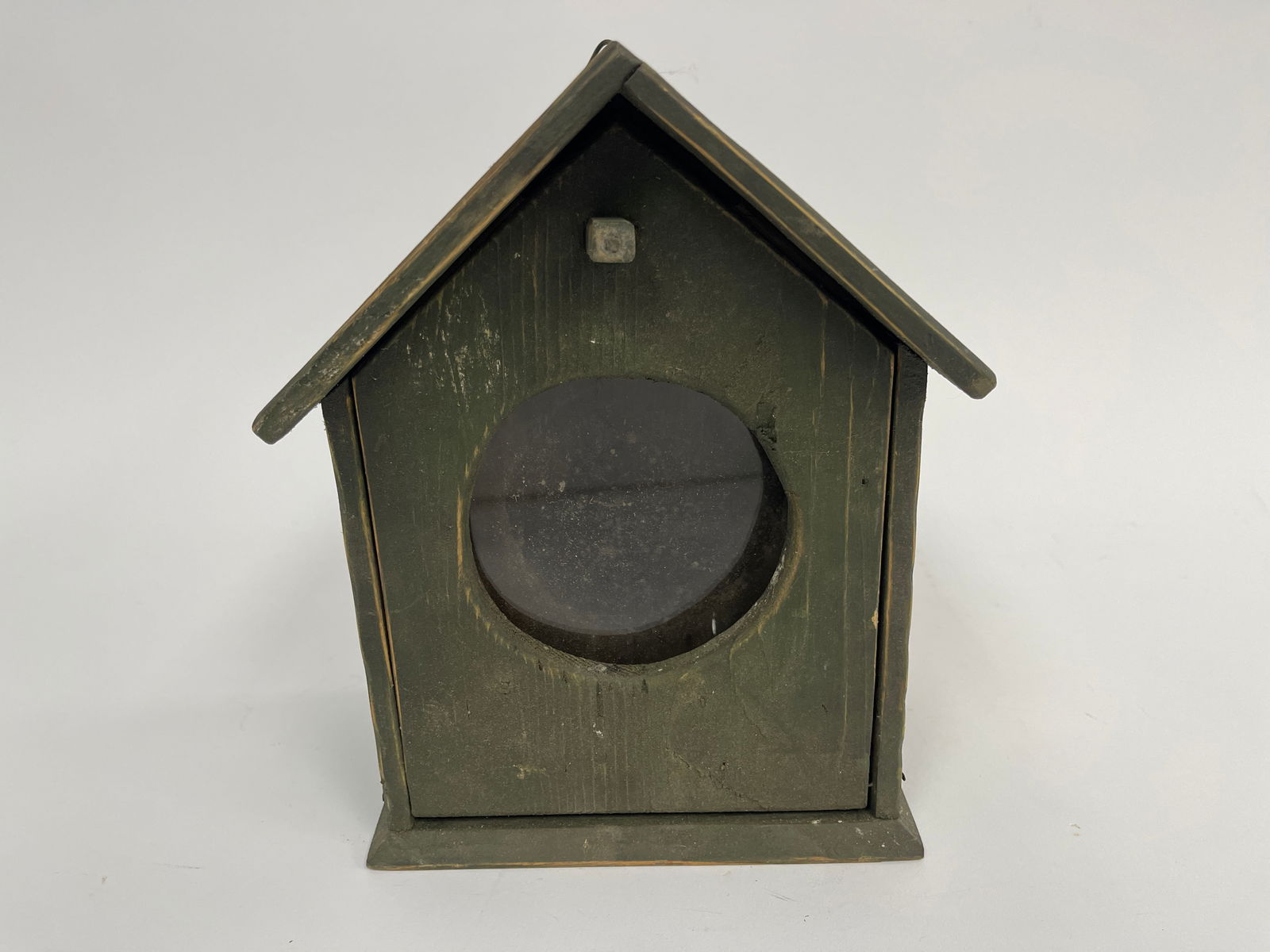 GREEN PAINTED BEE BOX (1 of 5)