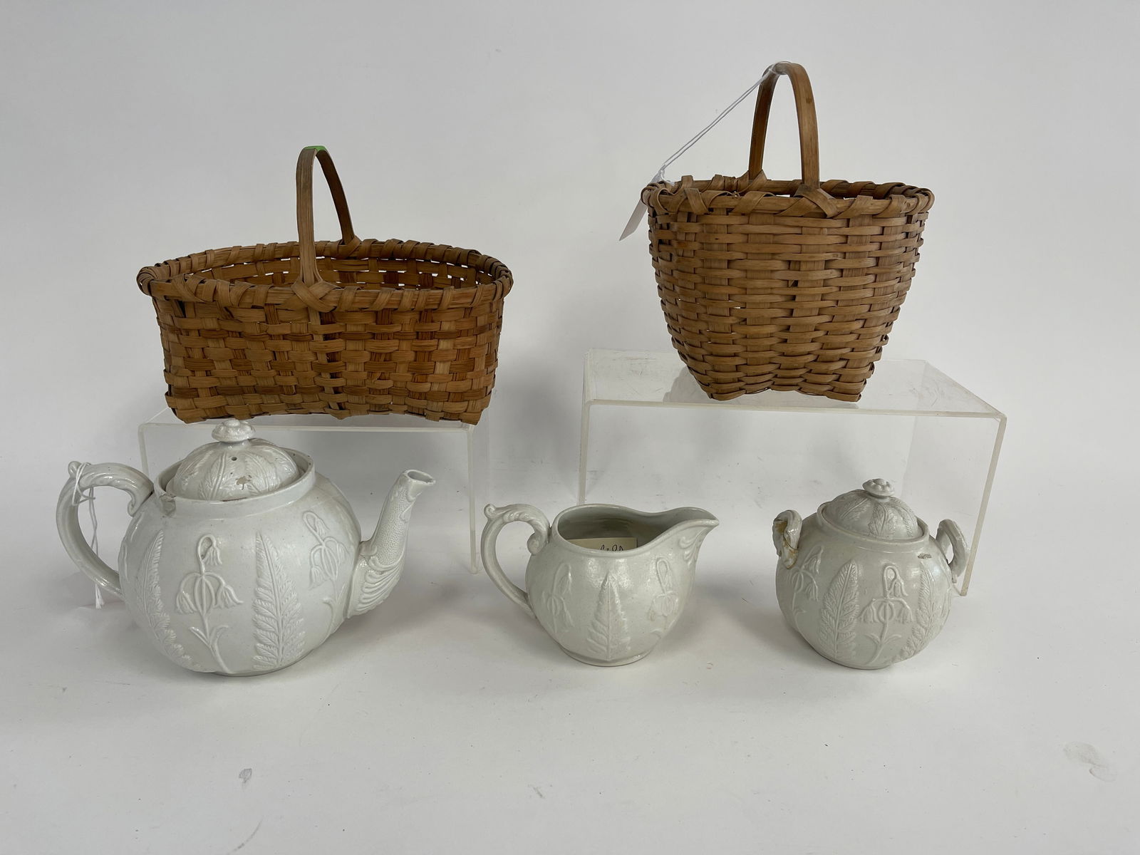 18TH C SALT GLAZED TEA SET, CIRCA 1790-1820 (1 of 8)