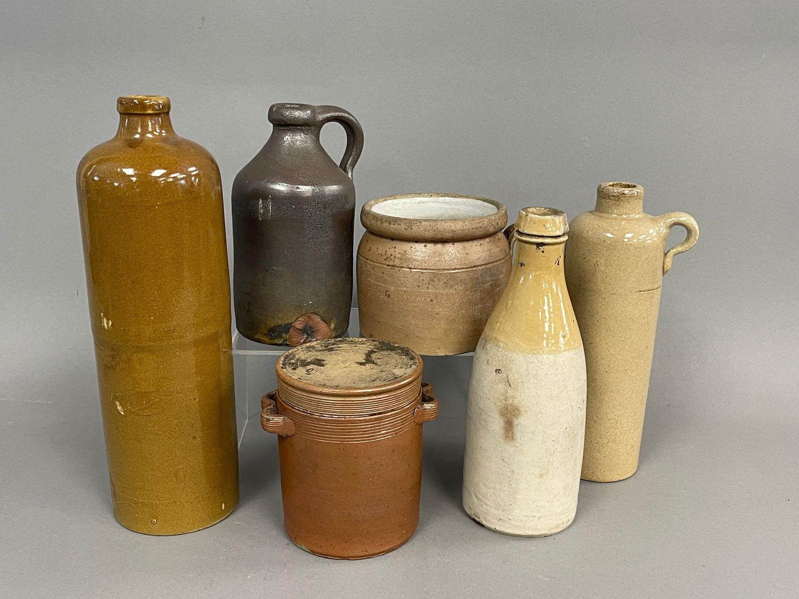 MISC POTTERY GROUPING (1 of 2)