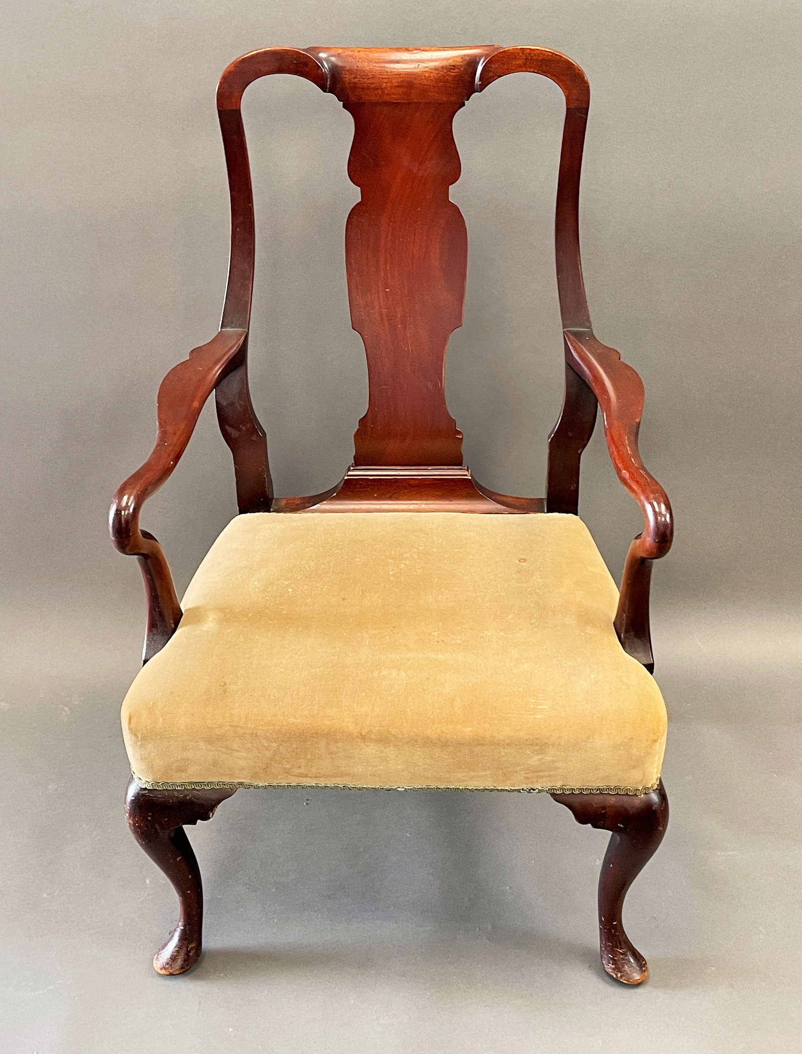 COLONIAL REVIVAL QUEEN ANNE LIBRARY CHAIR: COLONIAL REVIVAL QUEEN ANNE LIBRARY CHAIR 39" X 23" X 17"