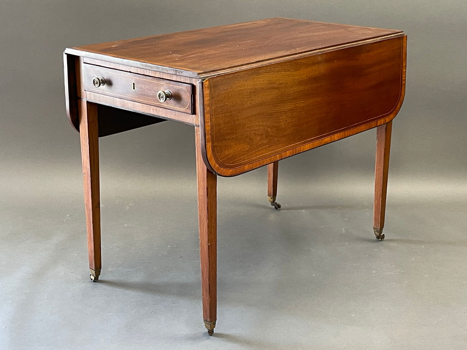 GEORGIAN PEMBROKE TABLE , ENGLISH 1790-1820 (1 of 5)