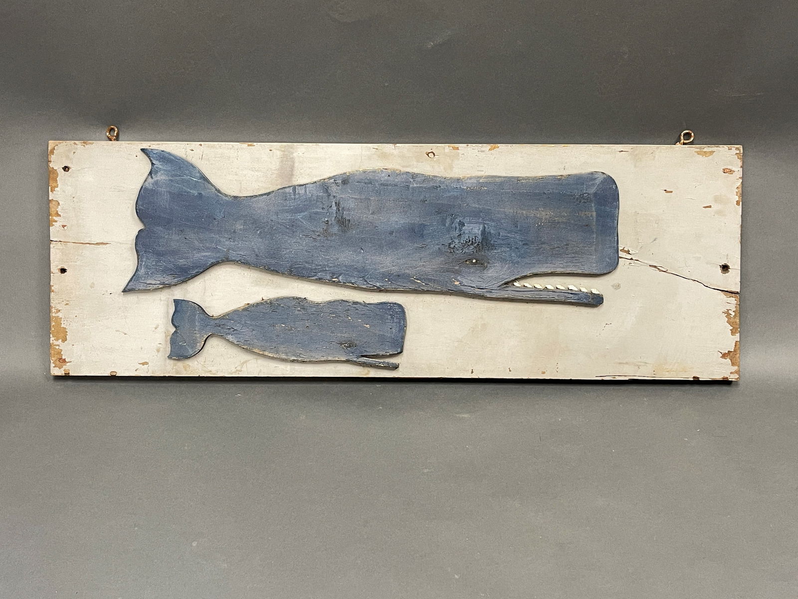 BLUE PAINTED WHALES SIGNED K.EMACK , EDGARTOWN , MA (1 of 2)