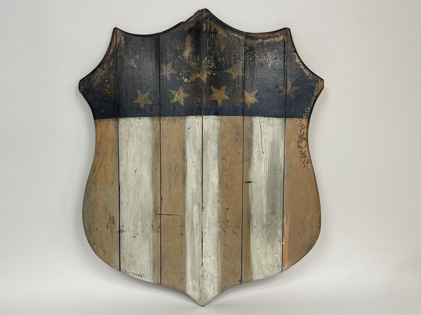 AMERICAN BARN SHIELD 13 STARS (1 of 4)