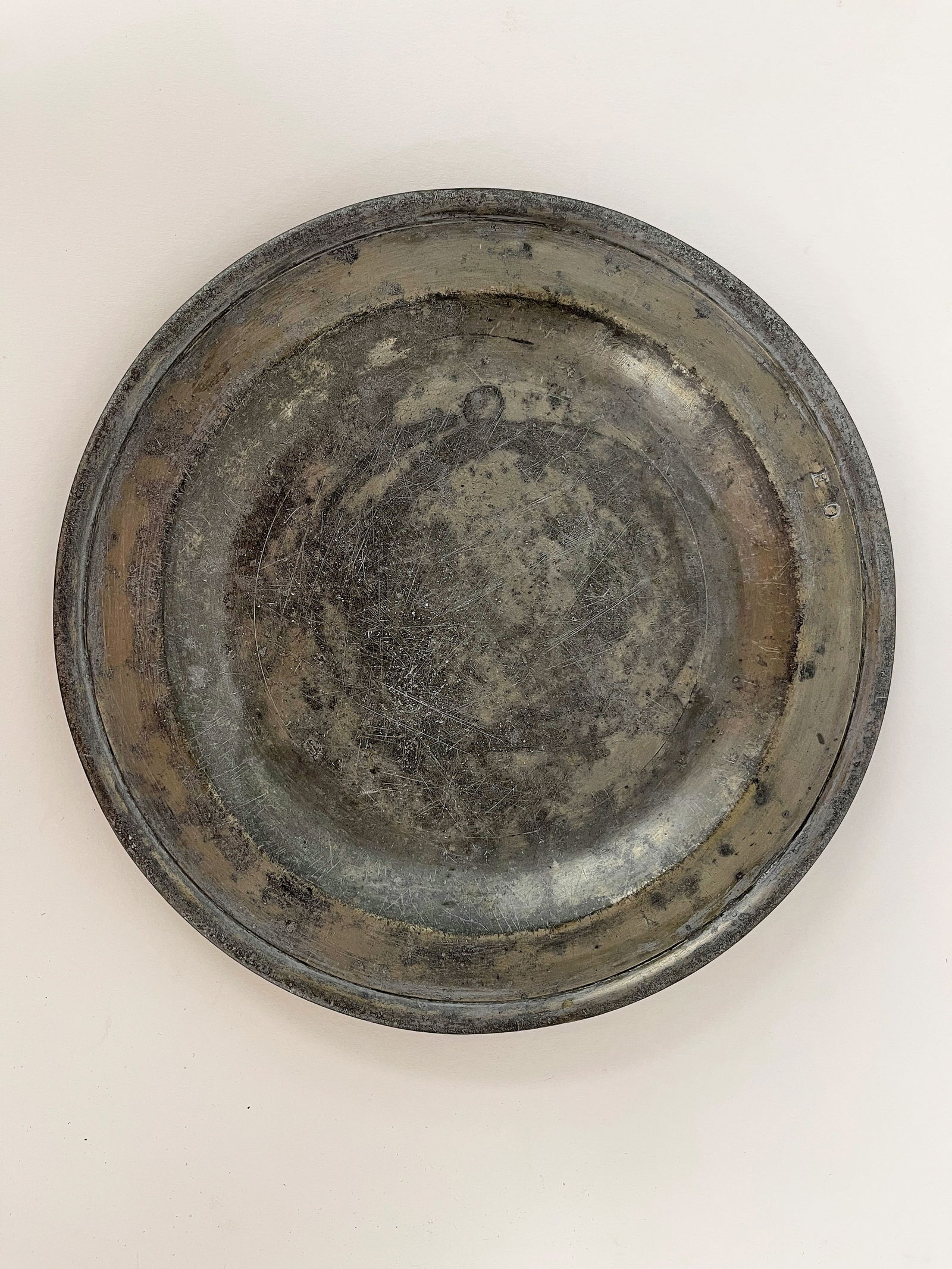 PEWTER PLATE ENGRAVED BY PAUL REVERE (1 of 5)
