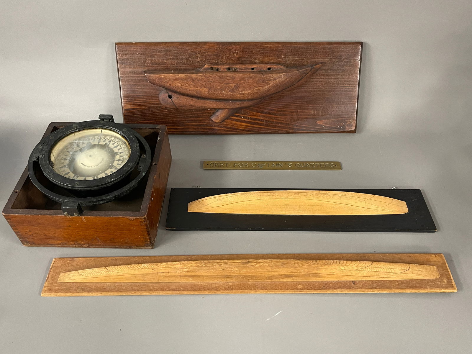 MARINE LOT: BOSTON BOX COMPASS, 3 HALF HULLS AND " CAPTAINS QUARTERS" BRASS PLAQUE (1 of 2)