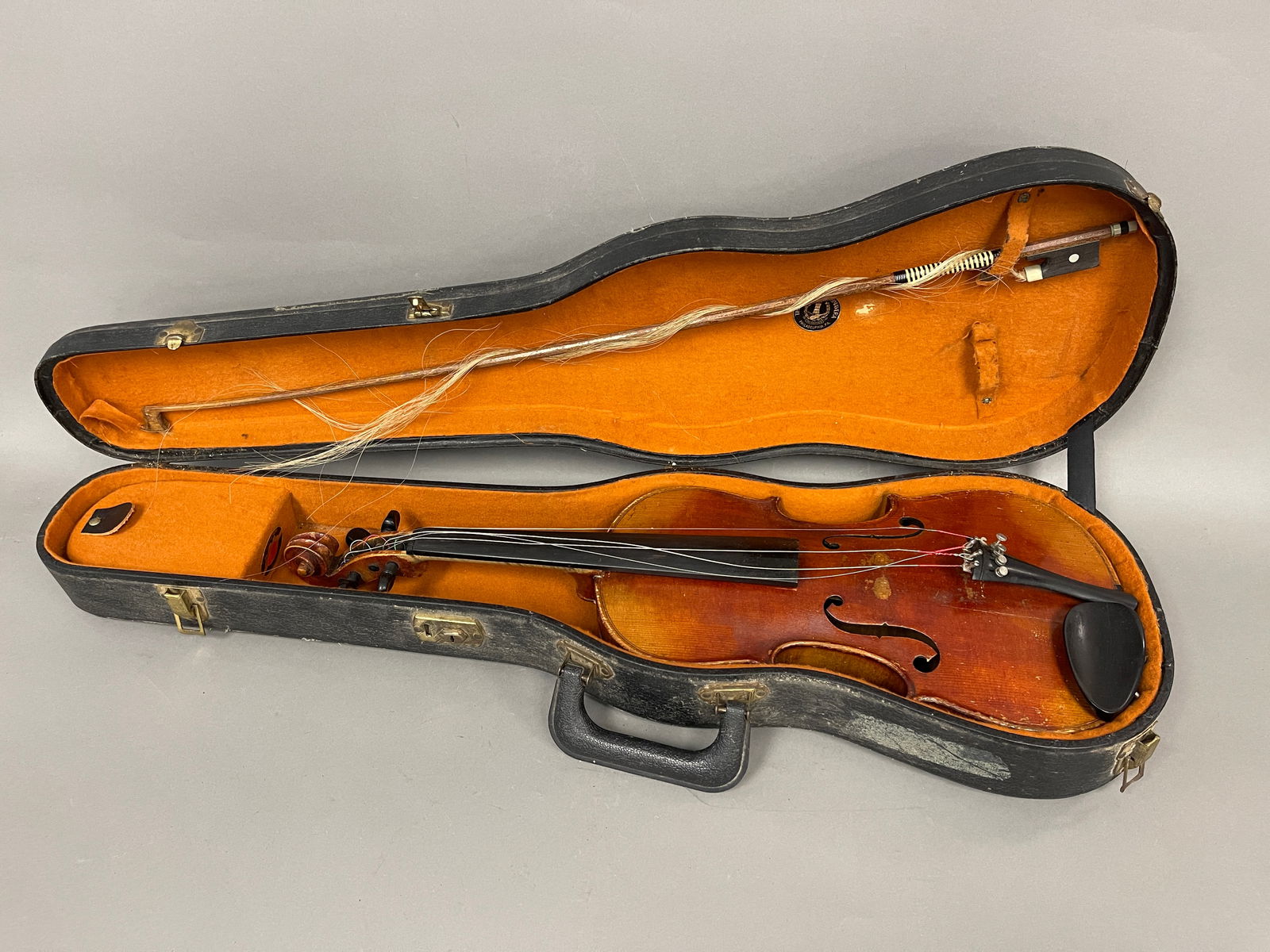 TIGER MAPLE VIOLIN WITH LABEL "ANTONIUS STRADIUARIUS CREMONENFIS , FACIEBAT ANNO 1713" W BOW (1 of 5)