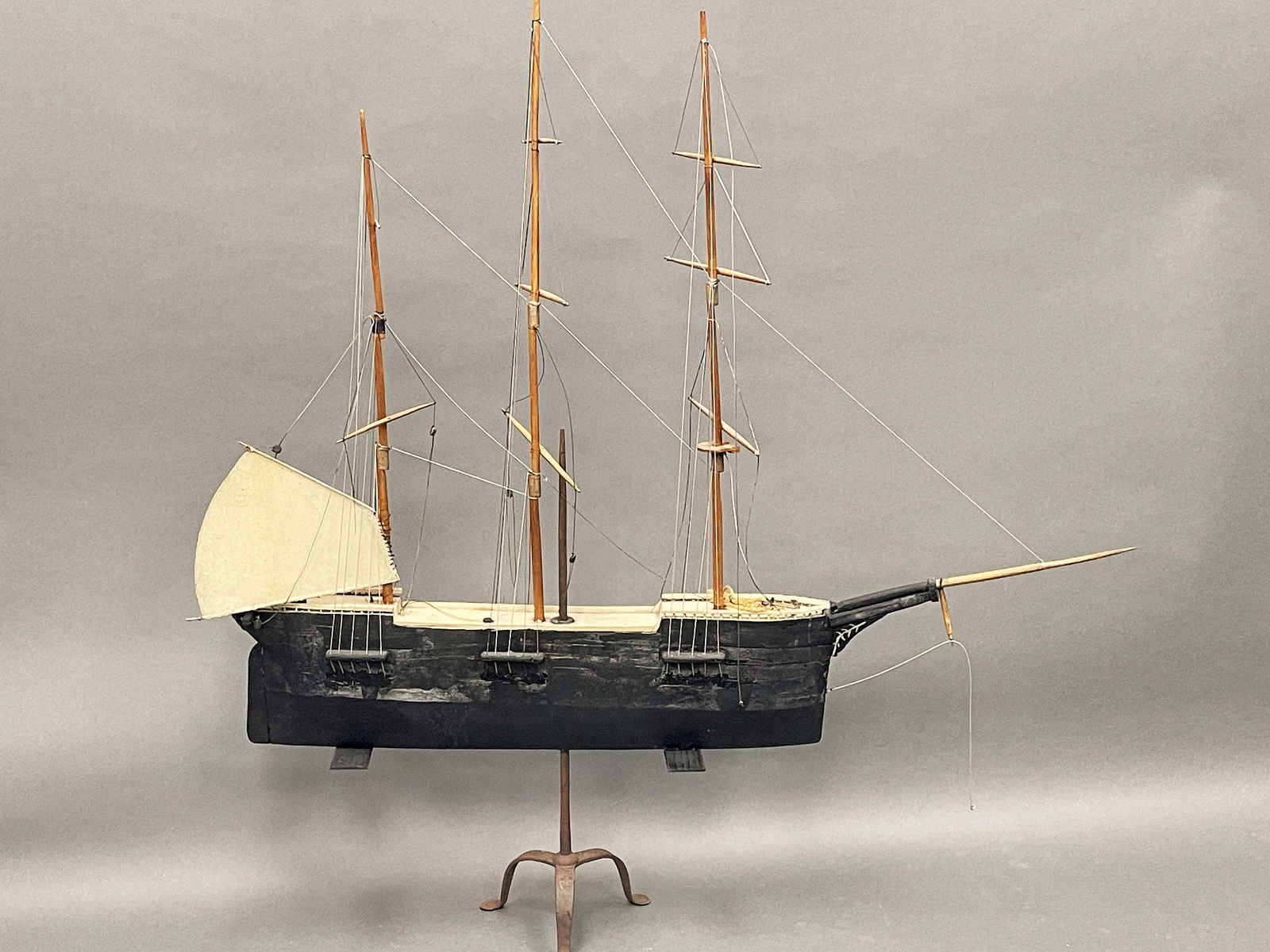 LARGE FOLK ART PAINTED SHIPS WEATHERVANE (1 of 5)