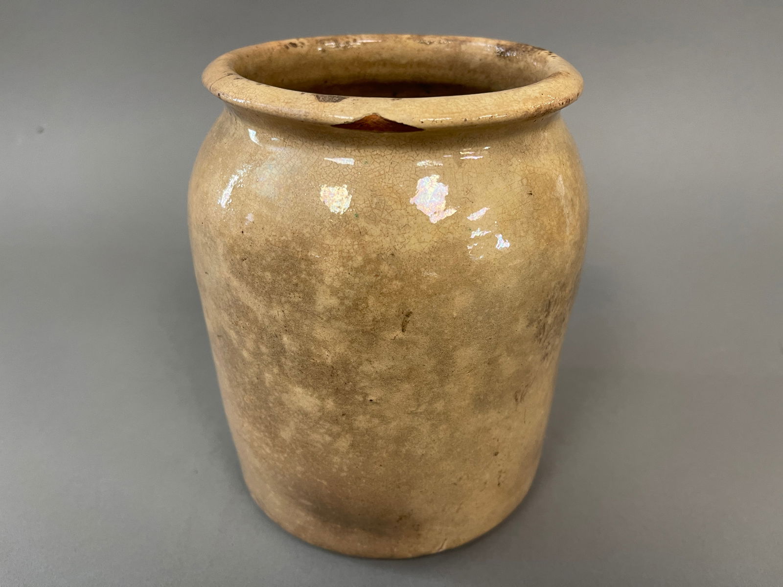 REDWARE STORAGE JAR WITH UNUSUAL CREAMY YELLOW GLAZE (1 of 4)