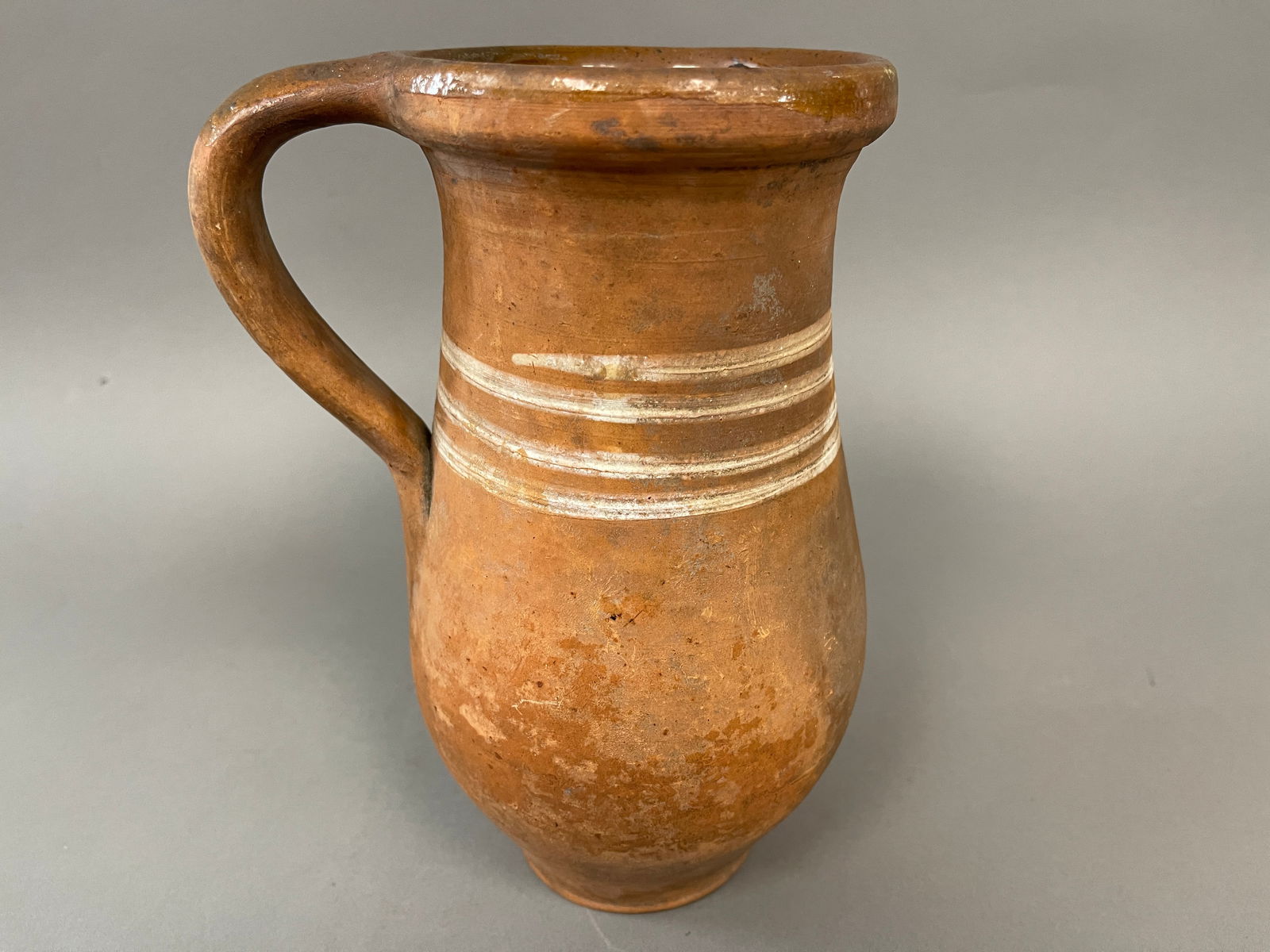 REDWARE STORAGE POT WITH HANDLE IN EARLY CONFIGURATION (1 of 4)