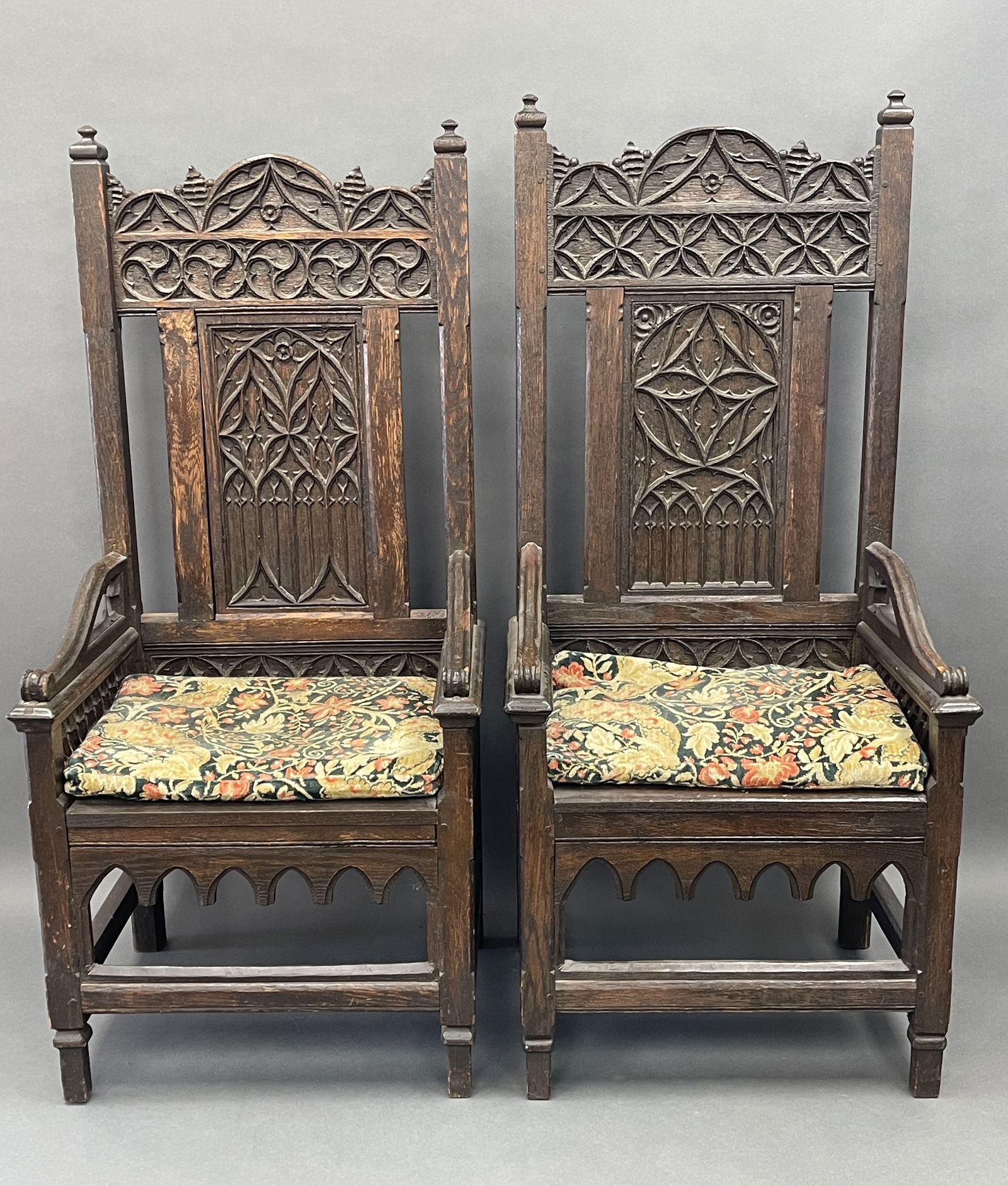 PAIR OF EARLY JACOBEAN GOTHIC STYLE OAK ARMCHAIRS (1 of 7)