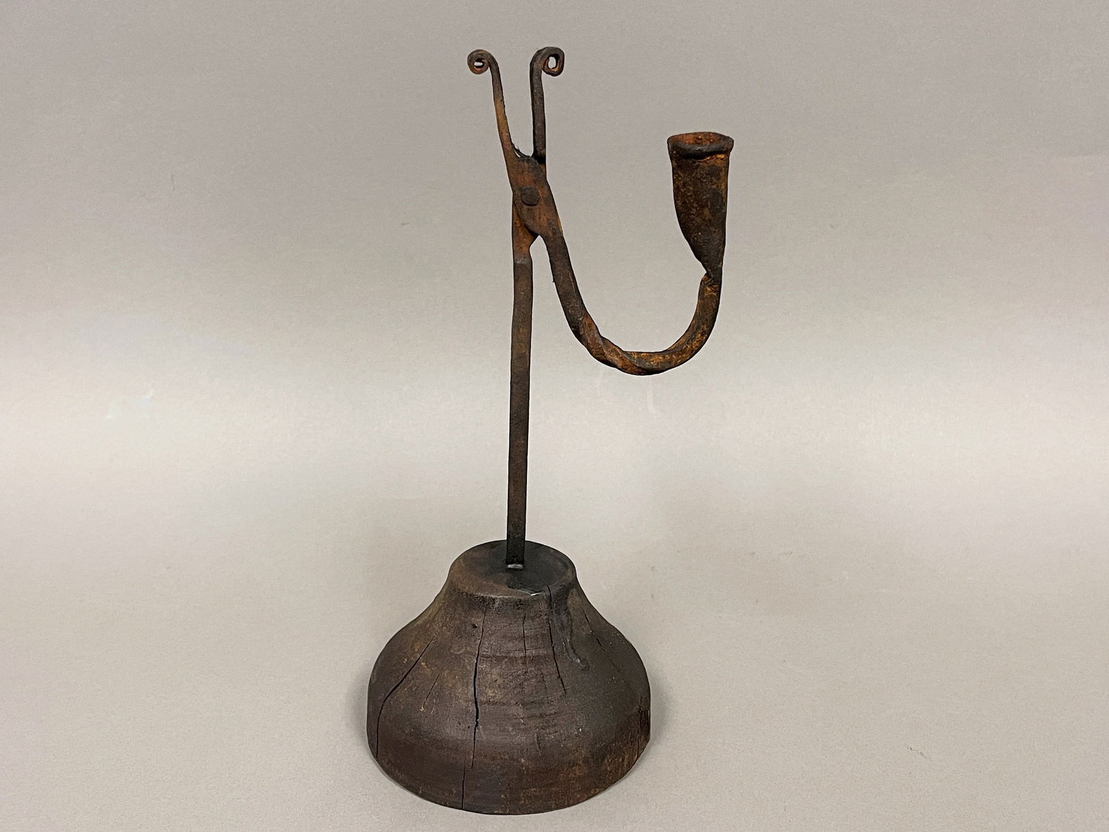 FORGED IRON TABLE TOP RUSH LIGHT W/ TURNED WOODEN BASE (1 of 3)