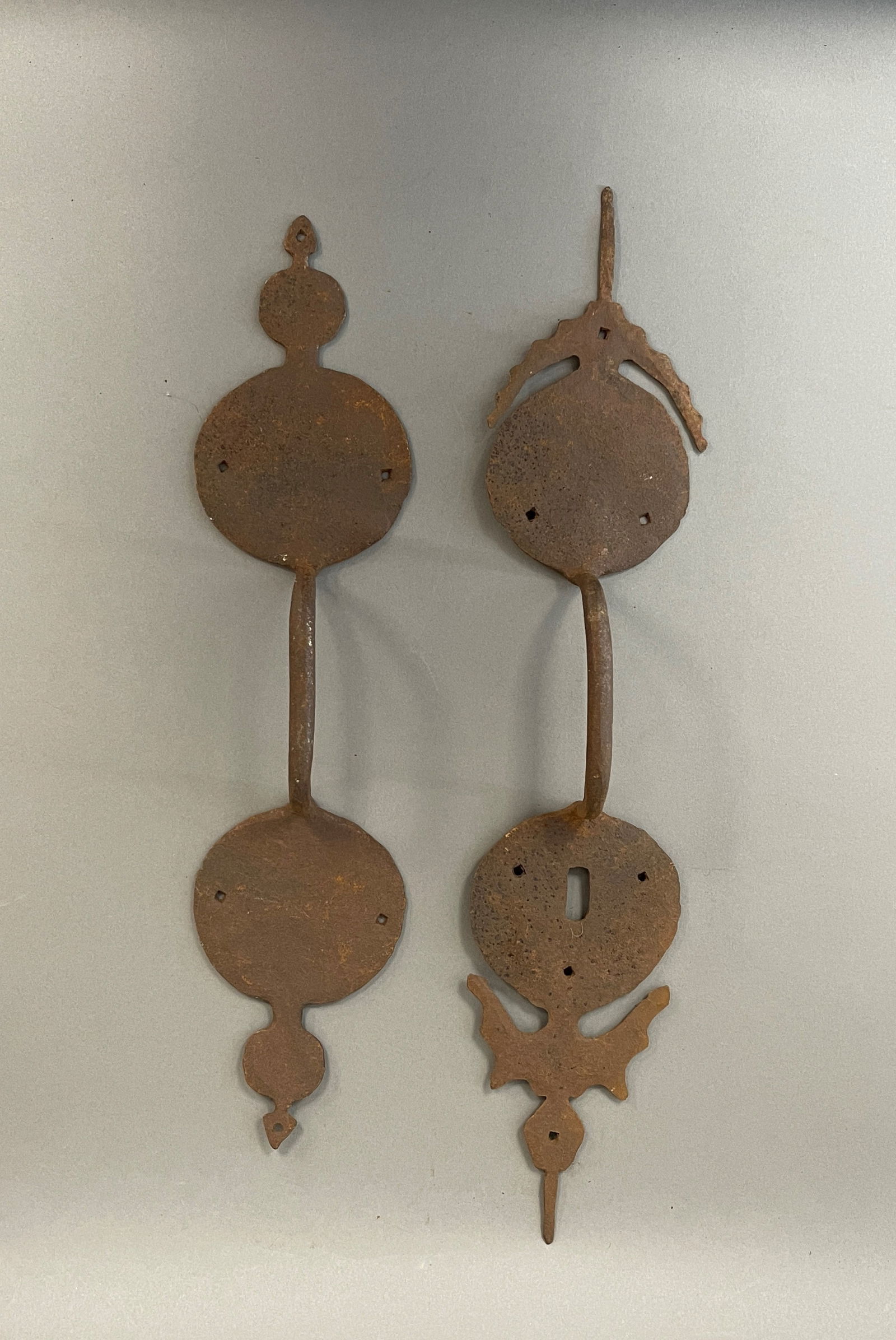 TWO 18TH C STYLIZED BLACK SMITH MADE DECORATIVE DOOR HANDLE (1 of 4)