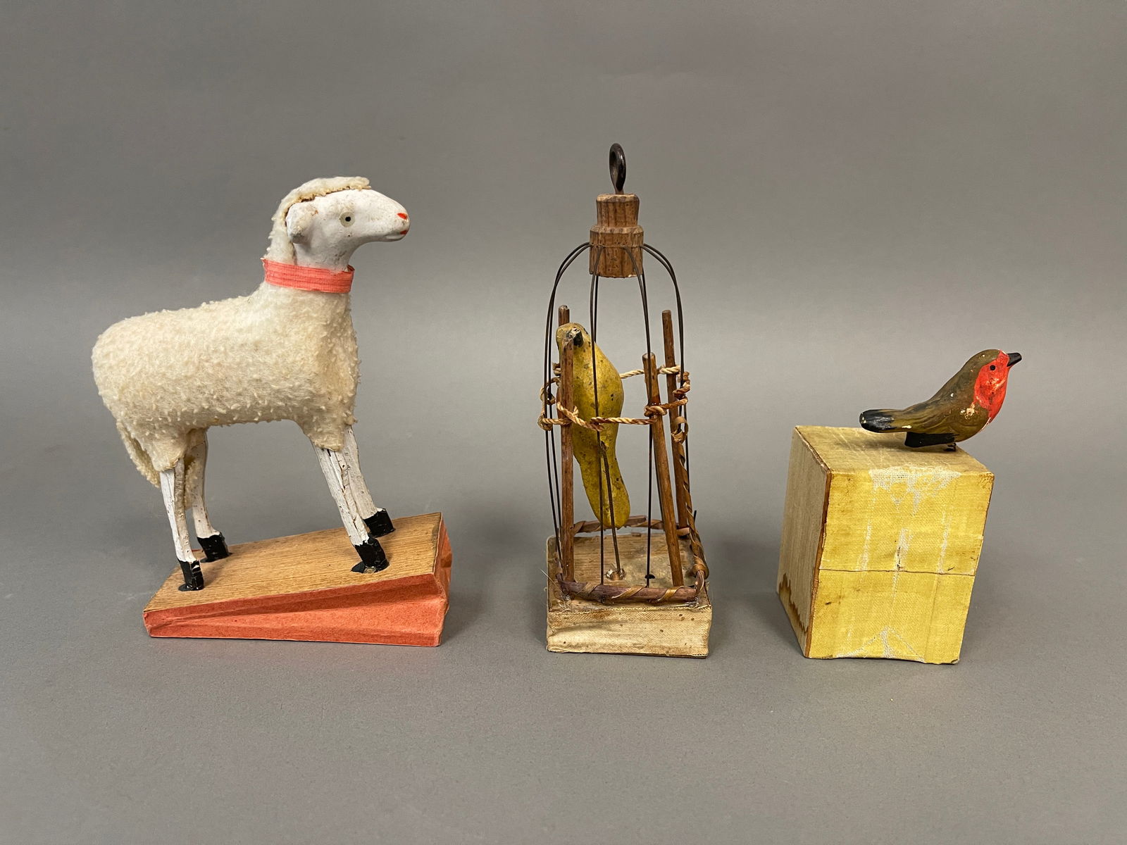 GROUPING OF THREE ANTIQUE SQUEAK TOYS (1 of 4)