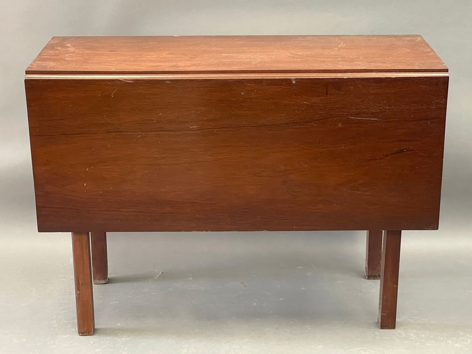 18TH C WALNUT CHIPPENDALE TABLE (1 of 4)