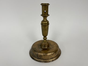 DUTCH ROUND BASE C. 1660 BRASS CANDLESTICK