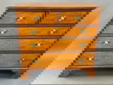 CHIPPENDALE PERIOD TIGER MAPLE CHEST