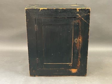 PANELED HANGING CUPBOARD