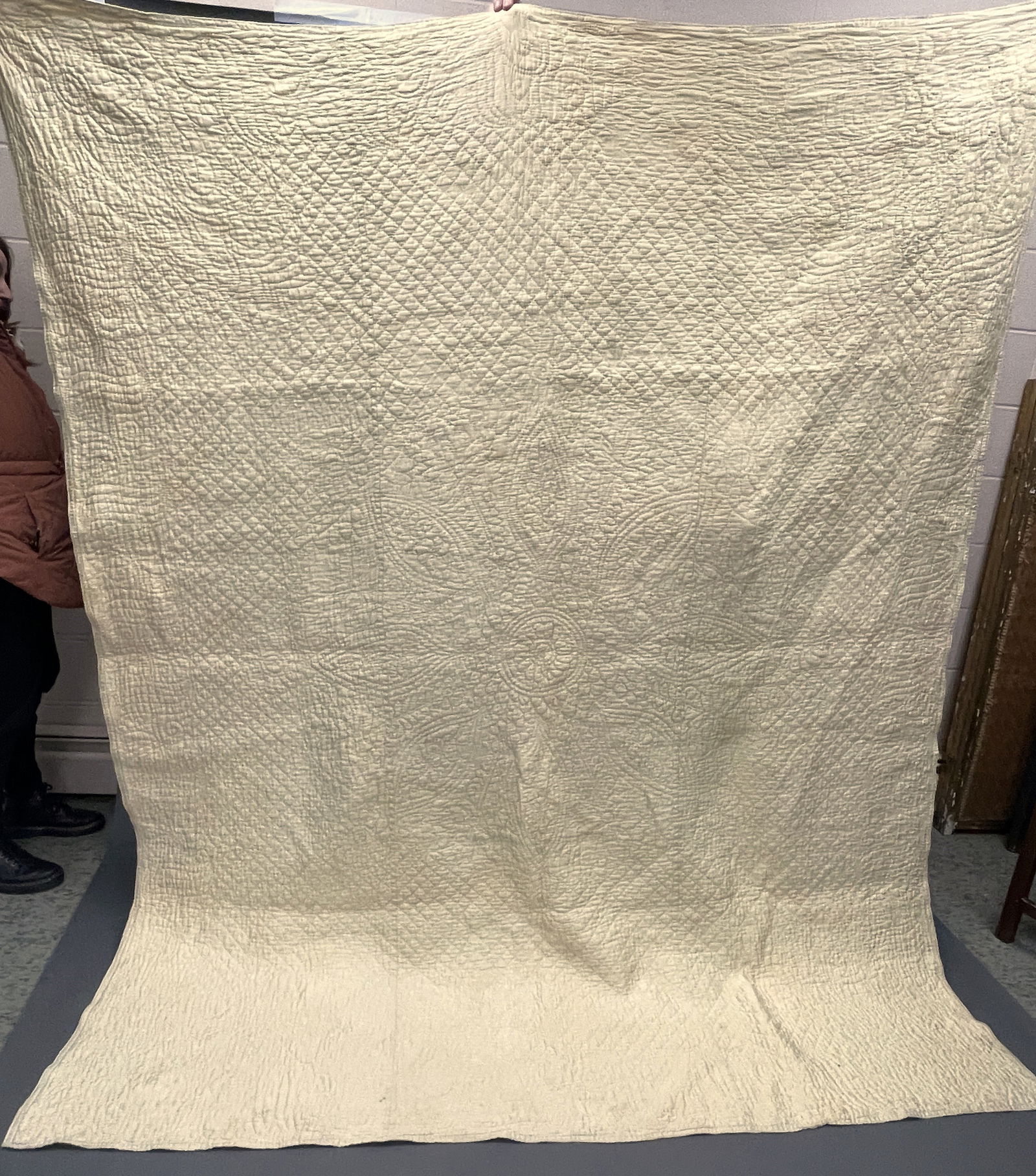 EARLY YELLOW QUILT (1 of 2)