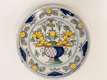 18TH C DUTCH POLYCHROME CHARGER