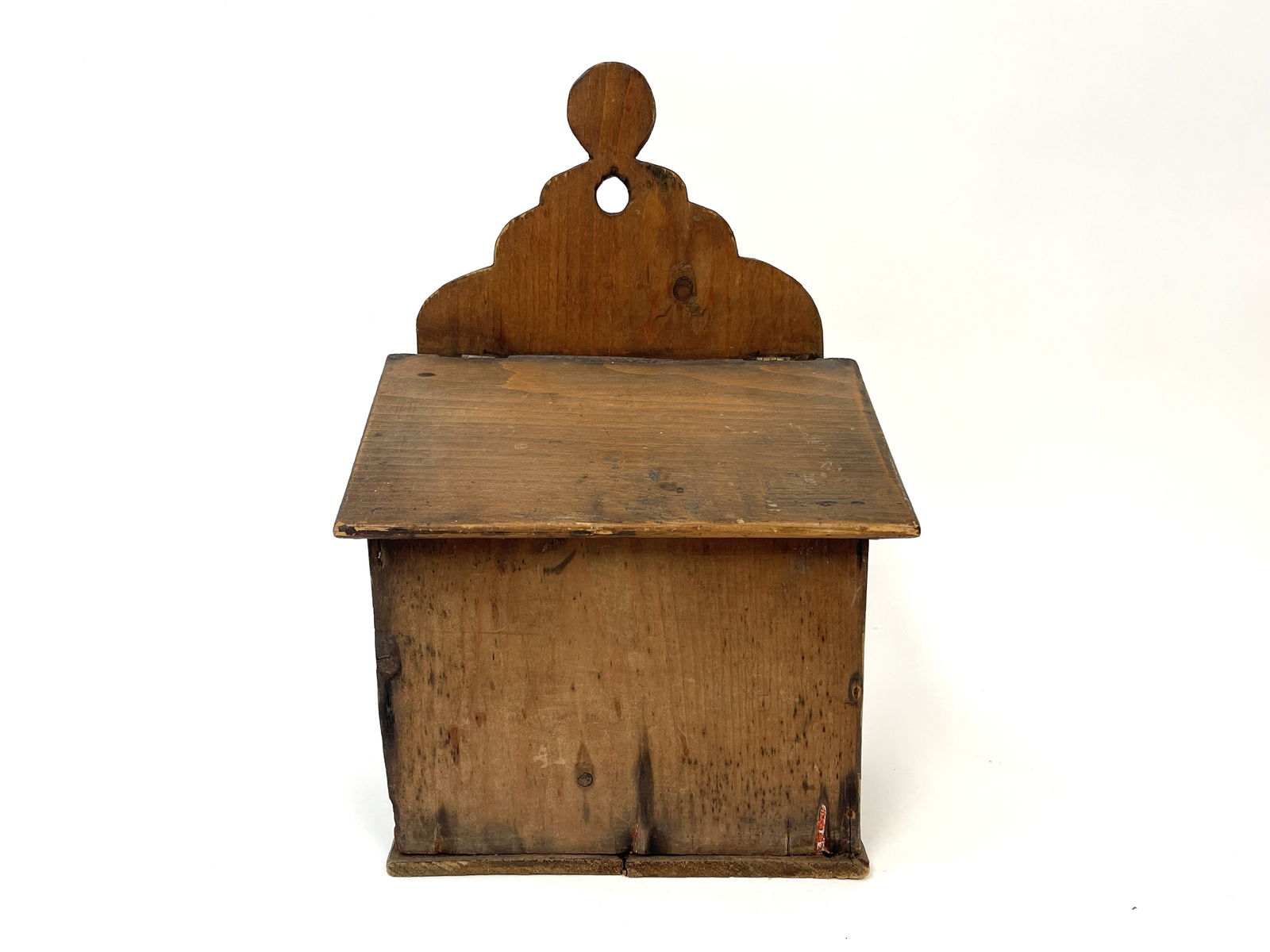 EARLY PRIMITIVE LIFT TOP WALL BOX (1 of 4)