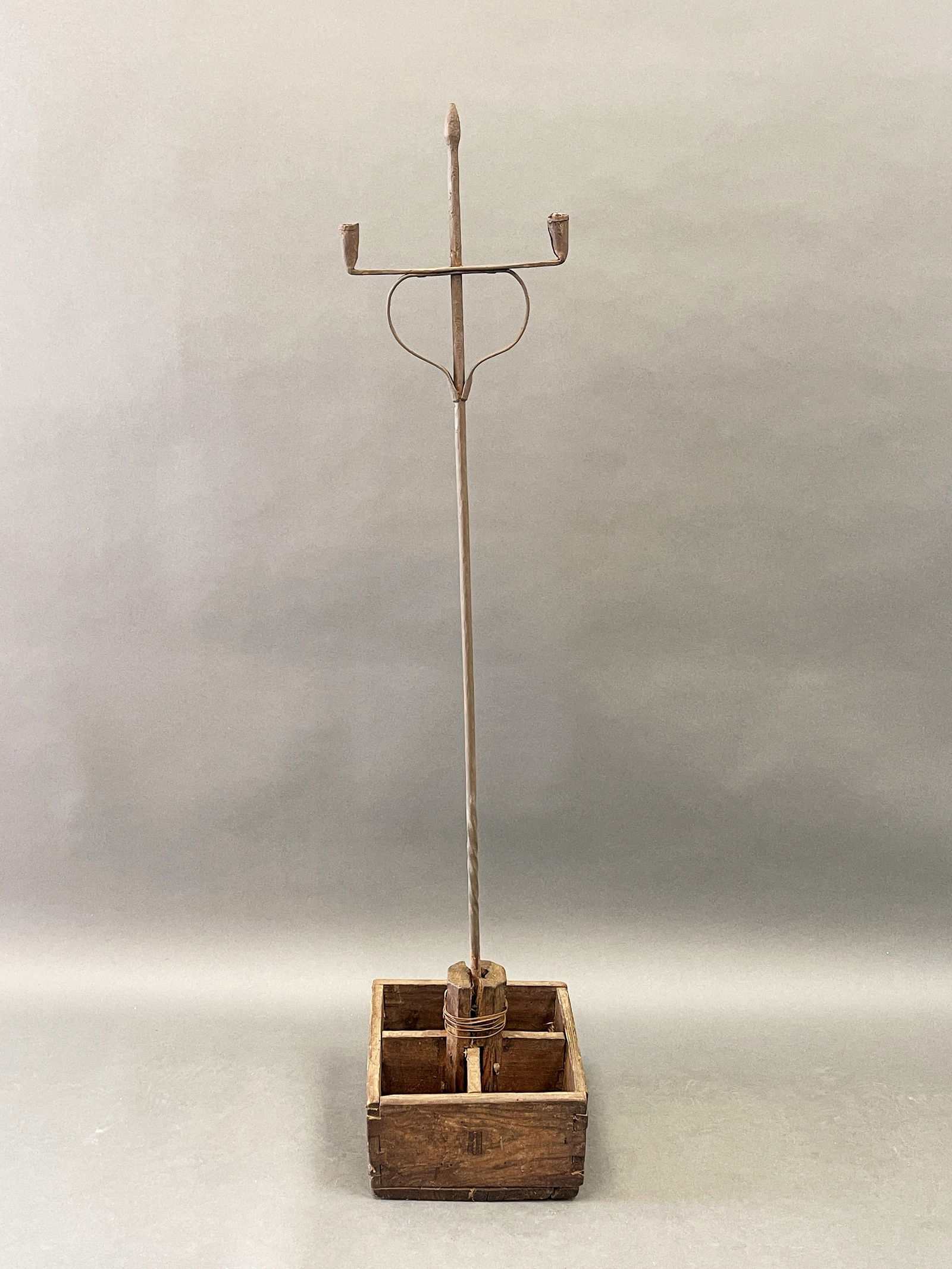 PRIMITIVE TWO SOCKET IRON CANDLEHOLDER (1 of 2)