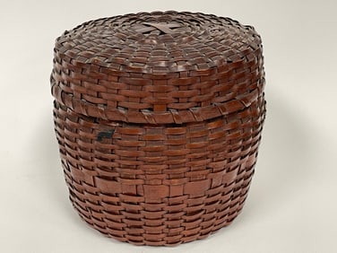 PAINTED LIDDED BASKET